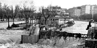 Als der Manzanares 1947 unkontrolliert durch Madrid floss