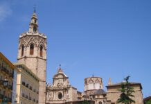 In Valencia findet an diesem Montag eine Trauermesse für die Todesopfer der DANA in Anwesenheit des Königs und ohne Pedro Sánchez statt