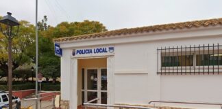 Die Guardia Civil untersucht den Diebstahl von acht Pistolen und 16 Magazinen in der örtlichen Polizei in Els Poblets