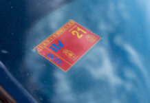 TÜV ITV Plakette Spanien