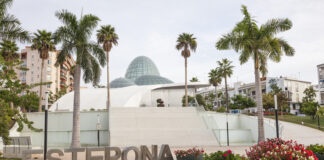 Estepona und Torremolinos, die Städte mit dem höchsten Konsumwachstum in Spanien