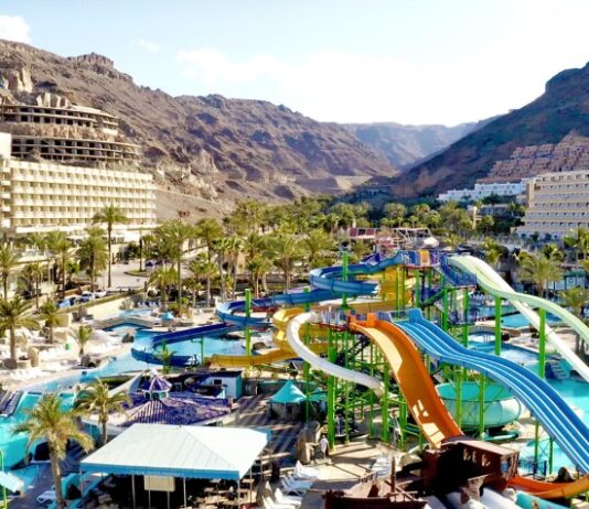 Ein zweijähriges Mädchen ertrinkt in einem Wasserpark auf Gran Canaria