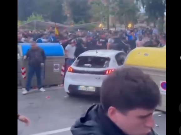 13 Verletzte als vor dem Cornellá-Stadion in Barcelona ein Auto zahlreiche Espanyol-Fans überfährt