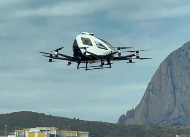 Málaga: Erster Flughafen Spaniens mit Drohnentaxis – Die Zukunft des Reisens beginnt!