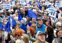 Die bezahlten Omas sind jetzt auch in Spanien: Demonstration in Madrid zur Verteidigung europäischer Werte