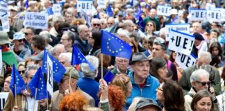Die bezahlten Omas sind jetzt auch in Spanien: Demonstration in Madrid zur Verteidigung europäischer Werte