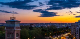 Ferienwohnungen außerhalb des Zentrums von Madrid dürfen sich nur in Kellern, Erdgeschossen und ersten Stockwerken mit unabhängigem Zugang befinden