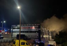 Fünf Gemeinden in Katalonien wegen eines Brandes in einer Chlorfabrik gesperrt