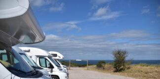 Benidorm ist bereit, seinen ersten Wohnmobilstellplatz mit 284 Stellplätzen für Übernachtungen zu eröffnen