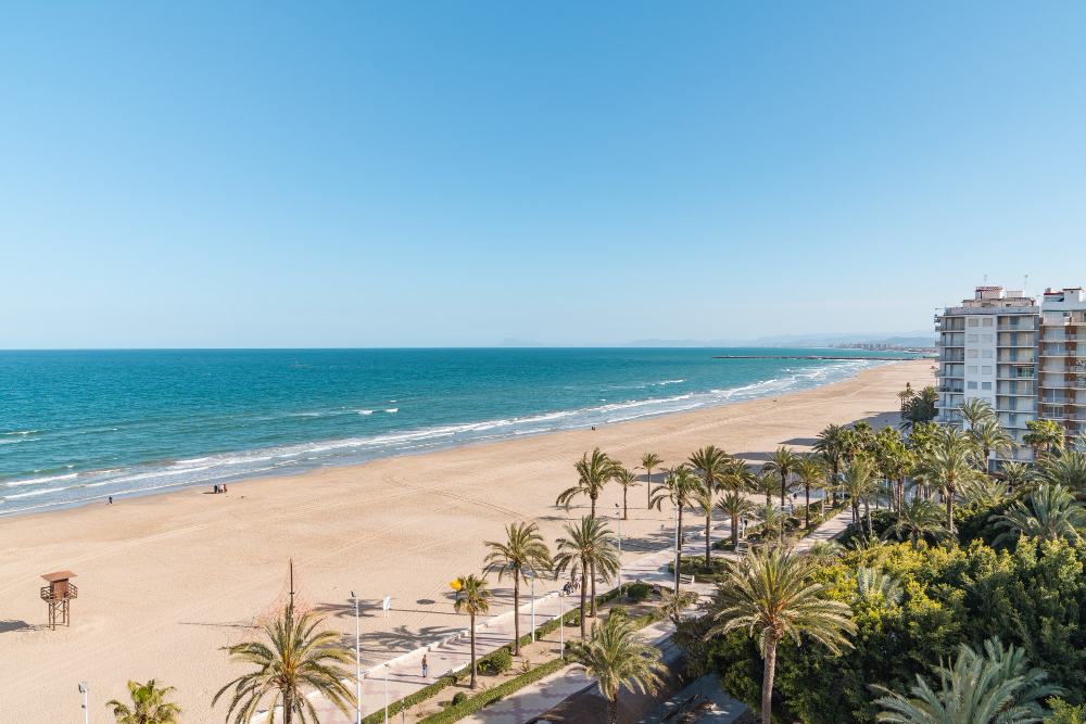 Ferienwohnungen in Alicante: Preise pro Woche 1600 Euro – Wo Sie noch Schnäppchen finden!