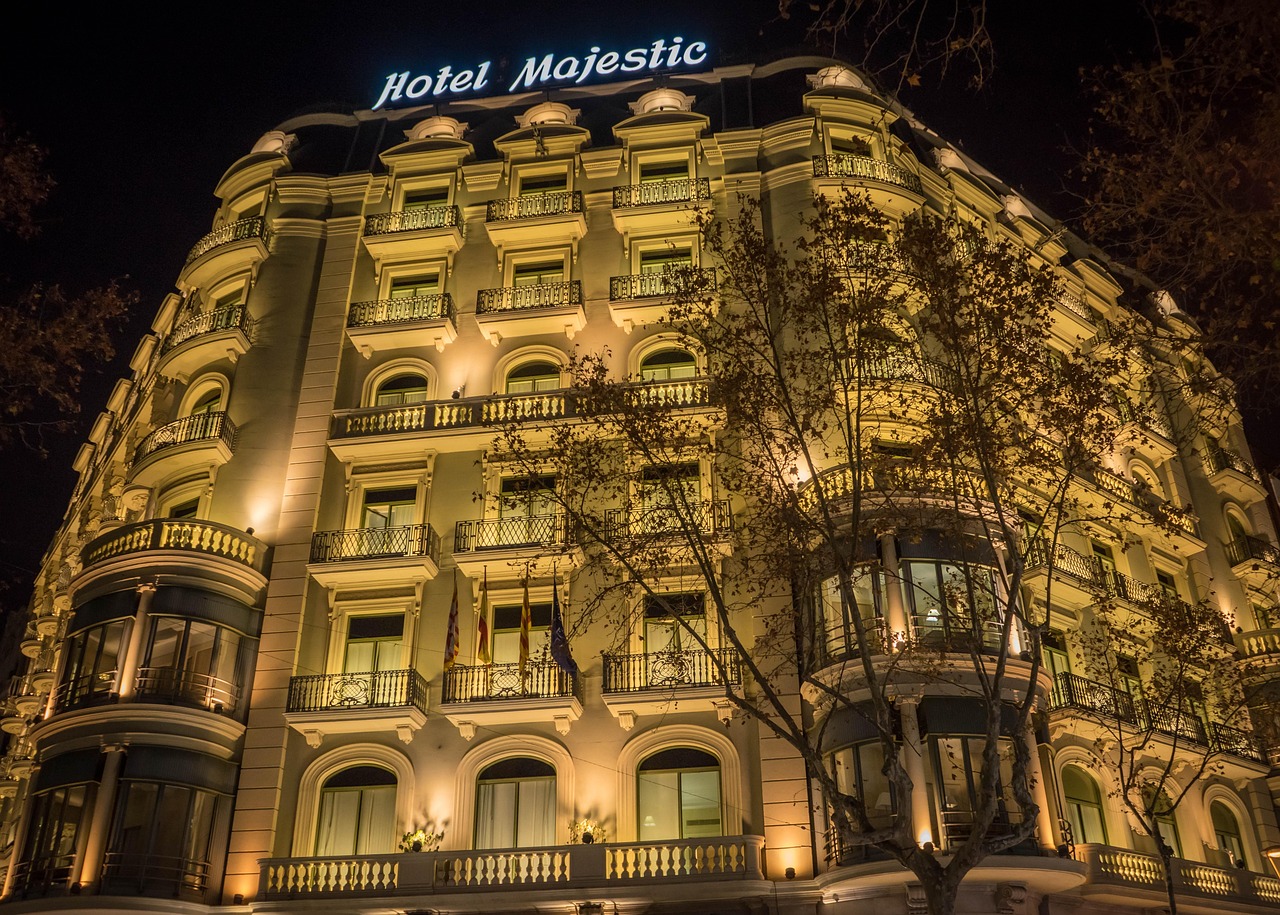 Die eine Zimmernummer, die Ihren Hotelaufenthalt in Spanien ruinieren kann – und wie Sie sie vermeiden!