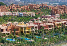 Spanien Immobilien: Fast die Hälfte sucht unter 210.000 Euro – Großstädte außer Reichweite