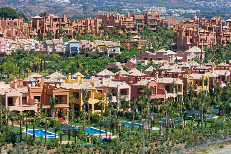 Spanien Immobilien: Fast die Hälfte sucht unter 210.000 Euro – Großstädte außer Reichweite