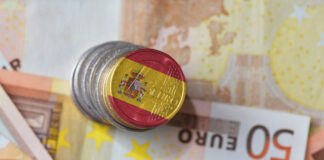 Spanien verliert an Attraktivität: Sánchez' Politik vertreibt ausländisches Kapital