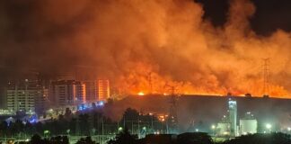 Großbrand in Tres Cantos: Evakuierungen und Großeinsatz der UME in Madrid